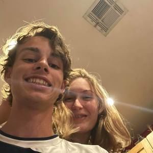 Meet your Posher, Avery